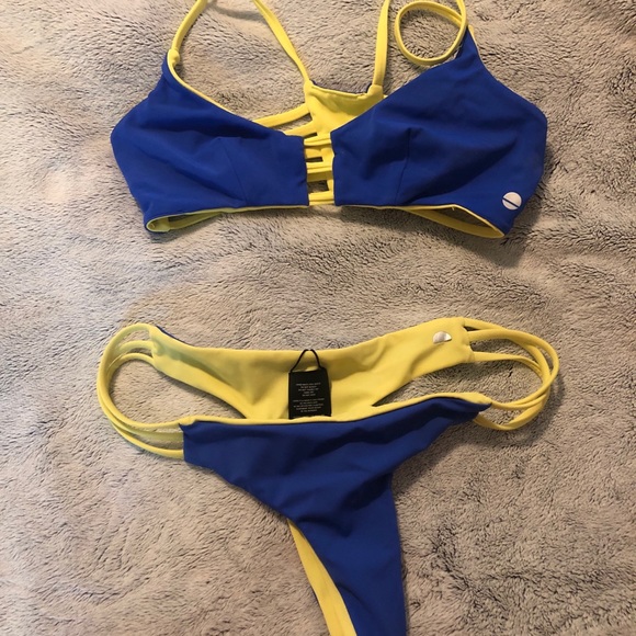 SOLE EAST SWIM BLUE & YELLOW REVERSIBLE BIKINI - Picture 5 of 8